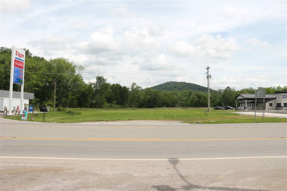 SOLD Commercial Property For Sale On South Hwy 25w - Williamsburg 